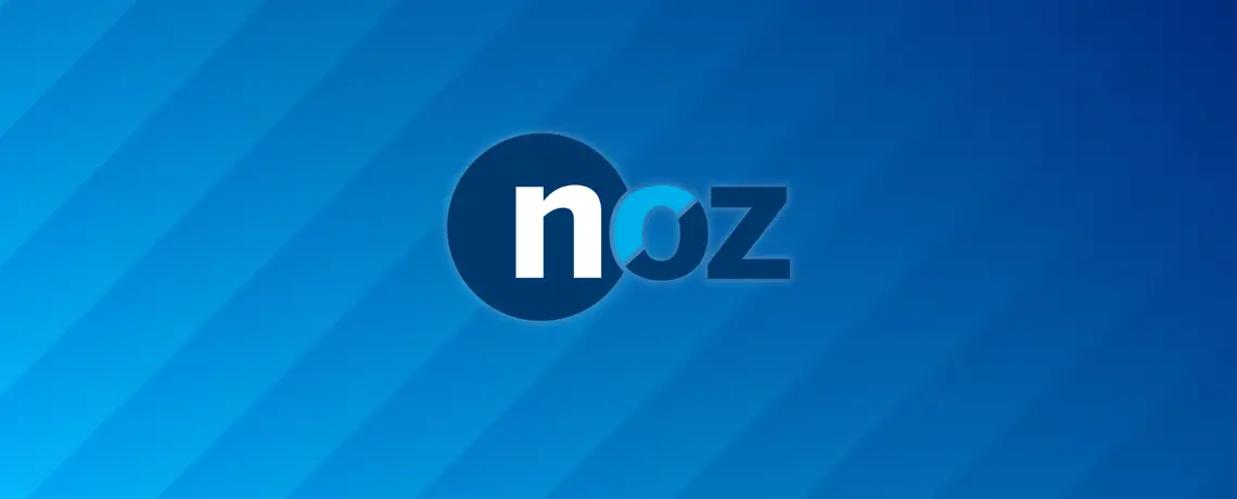 Blauer Hintergrund mit Streifen. In der Mitte ist das noz Logo zu sehen.