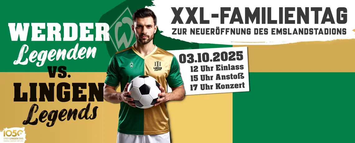 Fußballer hält Fußball in der Hand vor einer Wand